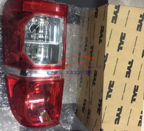 Đèn hậu Toyota Hilux 2014