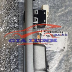 Công tắc lên xuống kính sau trái Daewoo Matiz 2