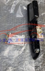 Công tắc lên xuống kính sau trái Daewoo Matiz 3