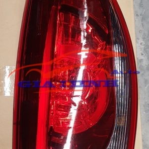 Đèn hậu miếng ngoài có led Mazda 6 2019
