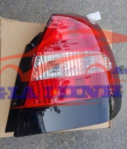 đèn hậu daewoo nubira