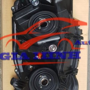 đèn pha phải toyota altis