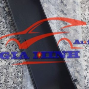 chắn bùn cản trước isuzu dmax