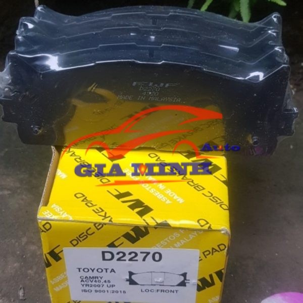 má phanh trước toyota camry