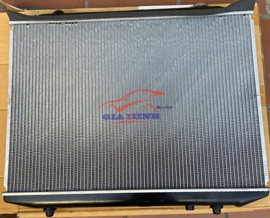 két nước ford everest