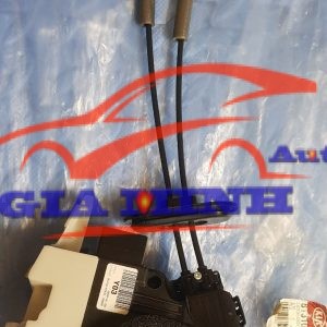 ổ khóa ngậm cửa trước trái kia spectra