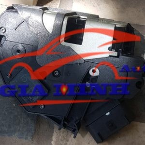 ổ ngậm khóa cửa trước ford focus 2013