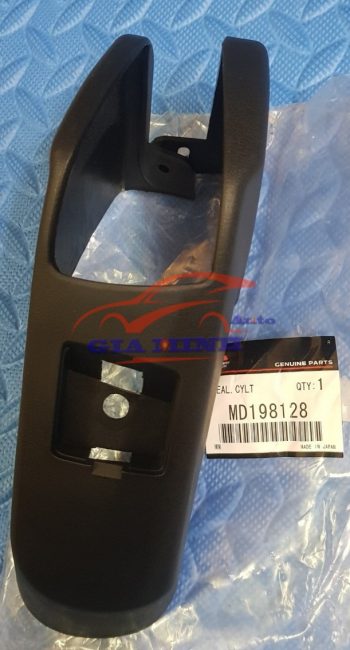 ốp chụp bản lề treo lốp dự phòng trên mitsubishi jolie