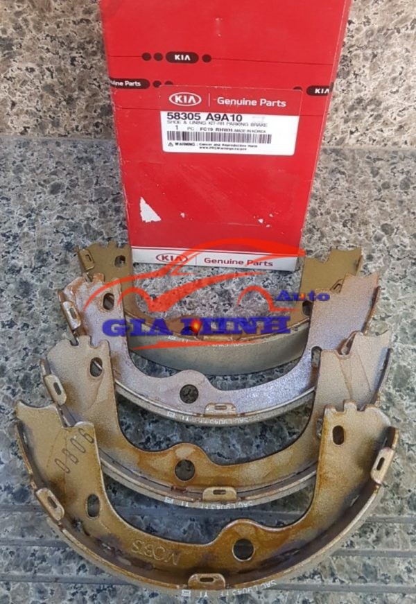 guốc phanh tay kia sedona