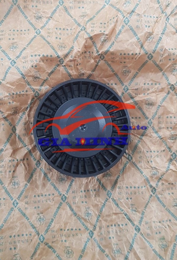 puly tăng tổng mercedes e200