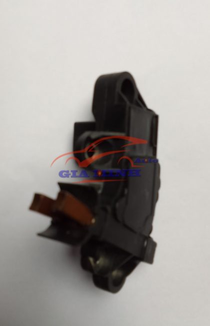 tiết chế máy phát mazda bt50