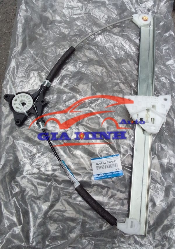 compa lên kính mazda 6