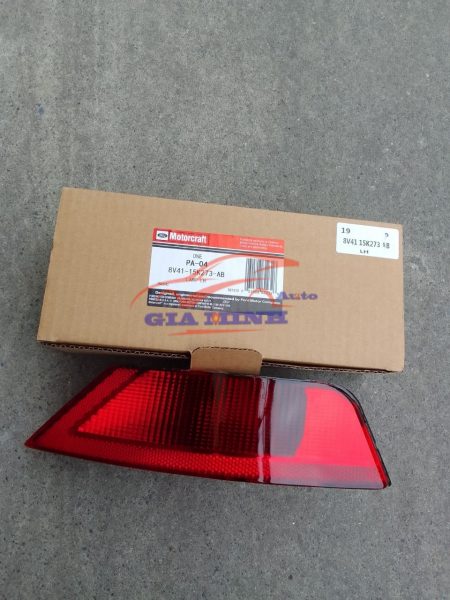 đèn cản sau ford focus 2011