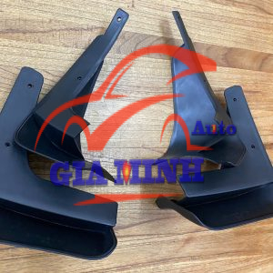 CHẮN BÙN BÁNH TOYOTA COROLLA ALTIS