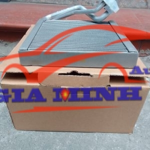 GIÀN LẠNH TRONG XE SUZUKI SWIFT