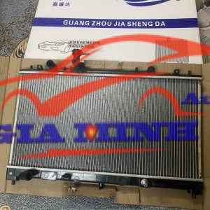 KÉT NƯỚC MAZDA 6