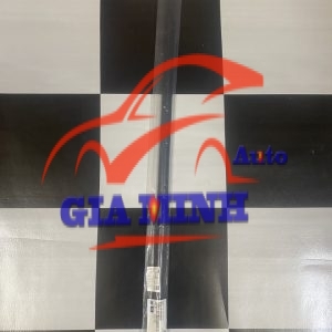 NẸP CHÂN KÍNH NGOÀI TRƯỚC TRÁI HYUNDAI I10 GRAND - 82210B4000