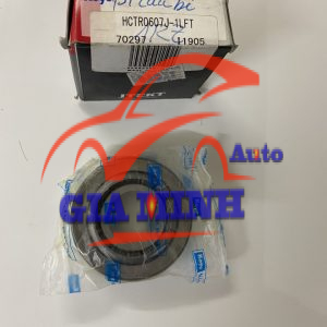 BI TÊ CẦU SAU TOYOTA HIACE