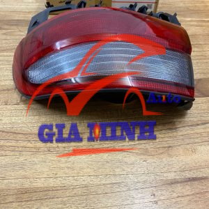 ĐÈN HẬU PHẢI TOYOTA CORONA