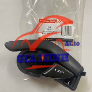 TAY MỞ CỬA TRONG FORD ESCAPE