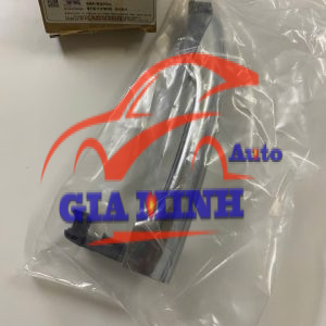 TAY MỞ CỬA NGOÀI SAU TRÁI KIA RONDO