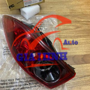 ĐÈN HẬU PHẢI MAZDA 3