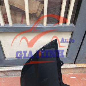 CHẮN BÙN GẦM MÁY TRƯỚC PHẢI MAZDA 3, MAZDA 2