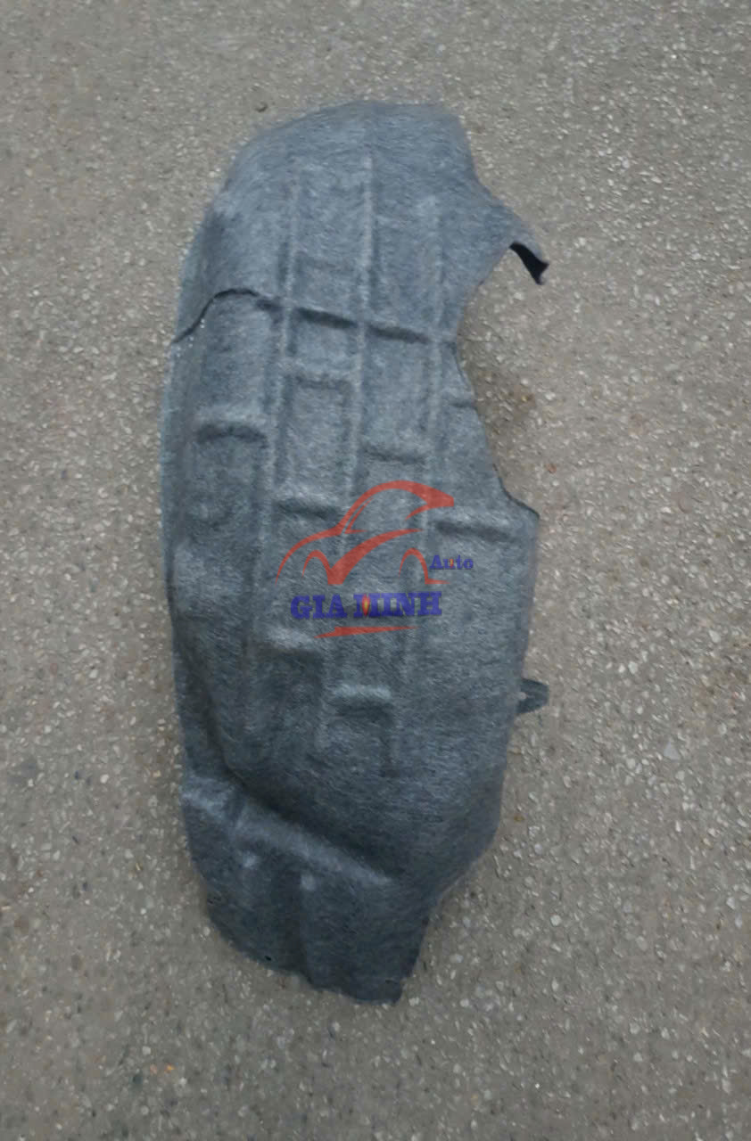 CHẮN BÙN LÒNG DÈ SAU FORD FOCUS