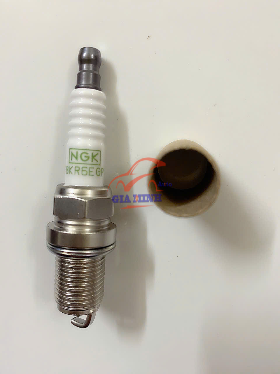 BUGI ĐÁNH LỬA ISUZU TROOPER