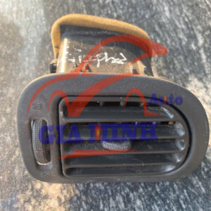 CỬA GIÓ ĐIỀU HÒA FORD LASER 2001 - 2003