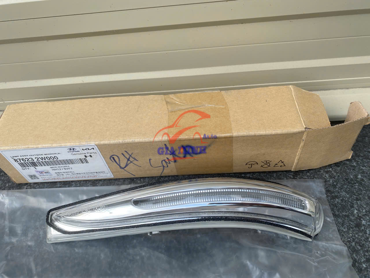 ĐÈN XI NHAN GƯƠNG HYUNDAI SANTAFE