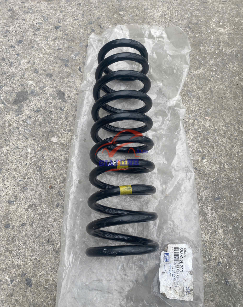 LÒ XO GIẢM XÓC SAU HYUNDAI I30